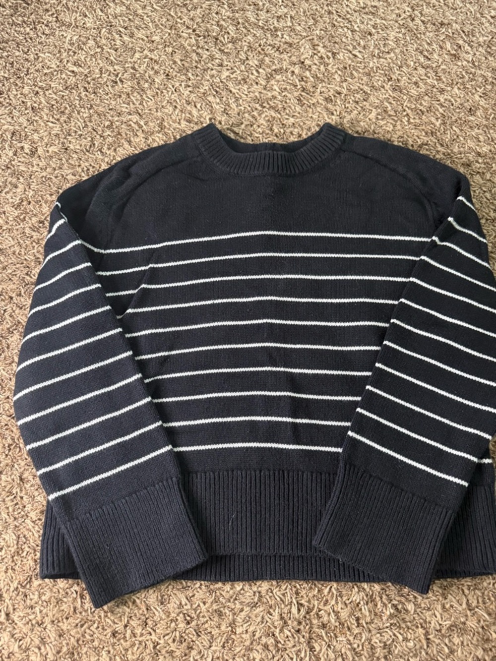 Abercrombie &‎ Fitch Navy and White Striped Crewneck Sweater